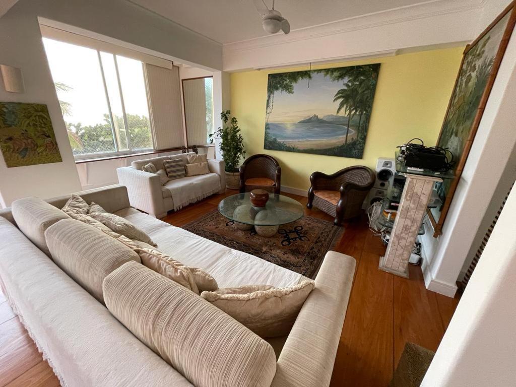 Luxo Frente Mar Arpoardor Apartamento *