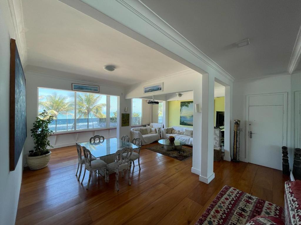 Luxo Frente Mar Arpoardor Apartamento